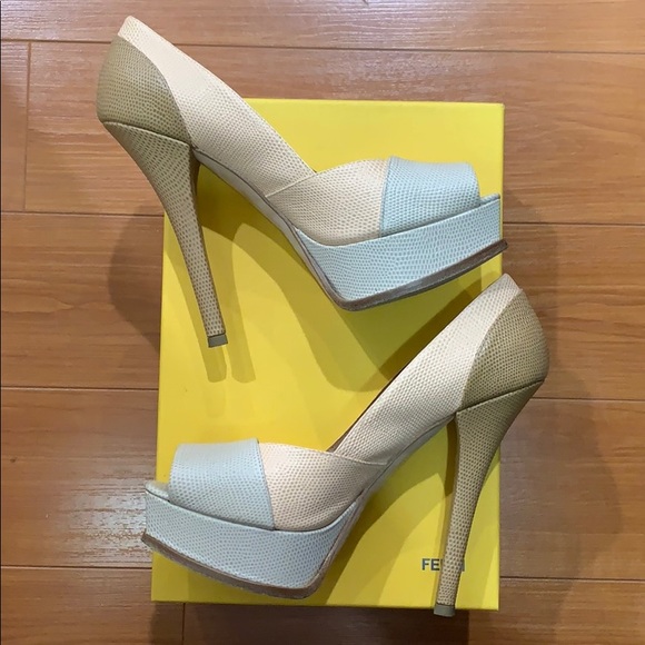 Fendi Spuntata Lizard Pumps